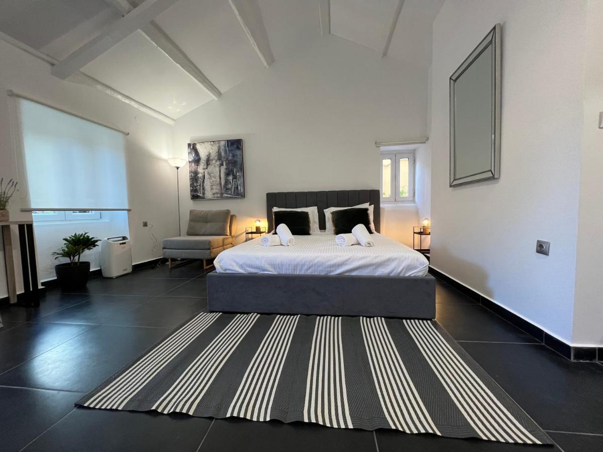 I&A Garitsa Studio Corfu  Luaran gambar